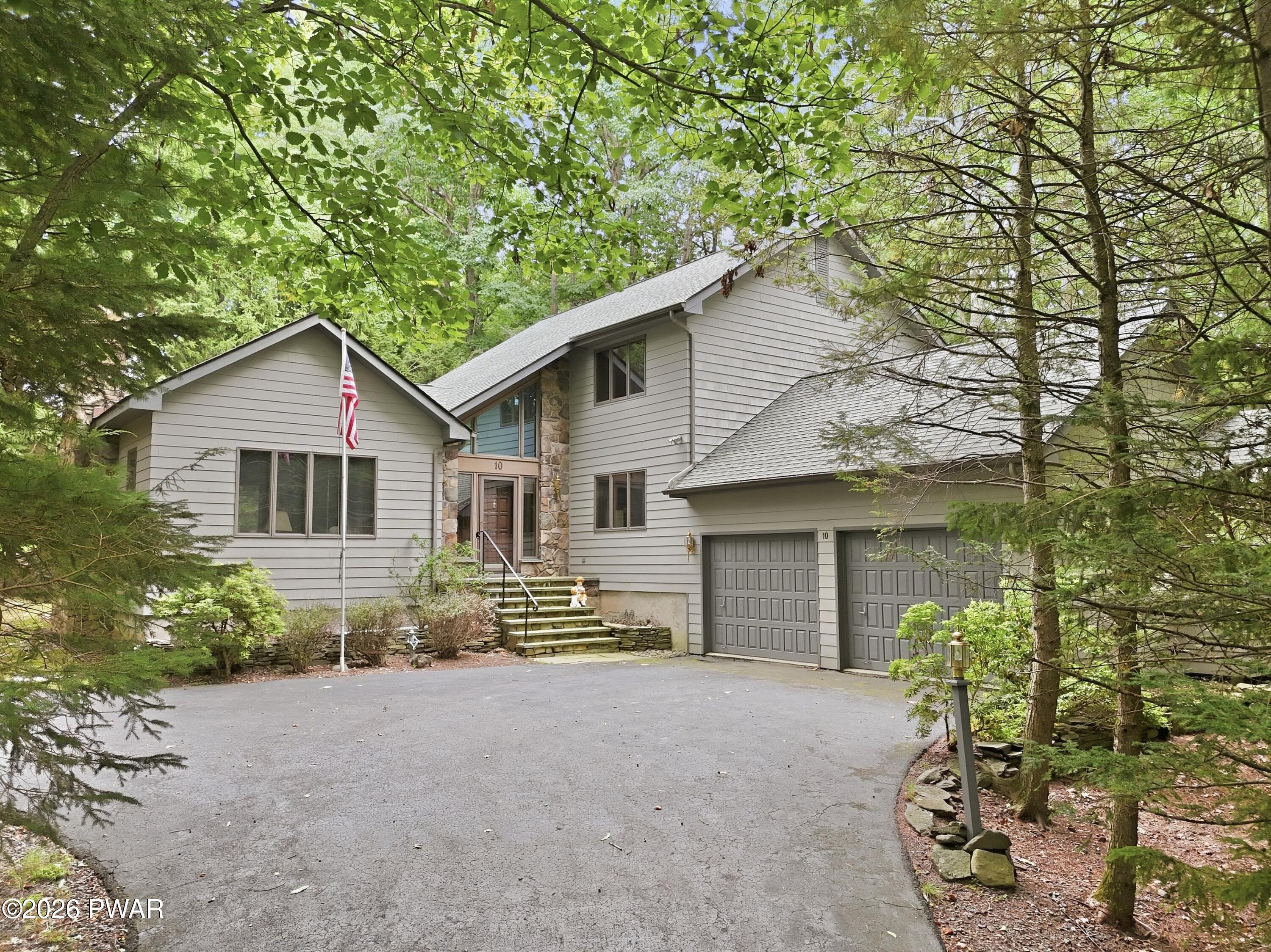 176 Cloud Crest Drive — photo