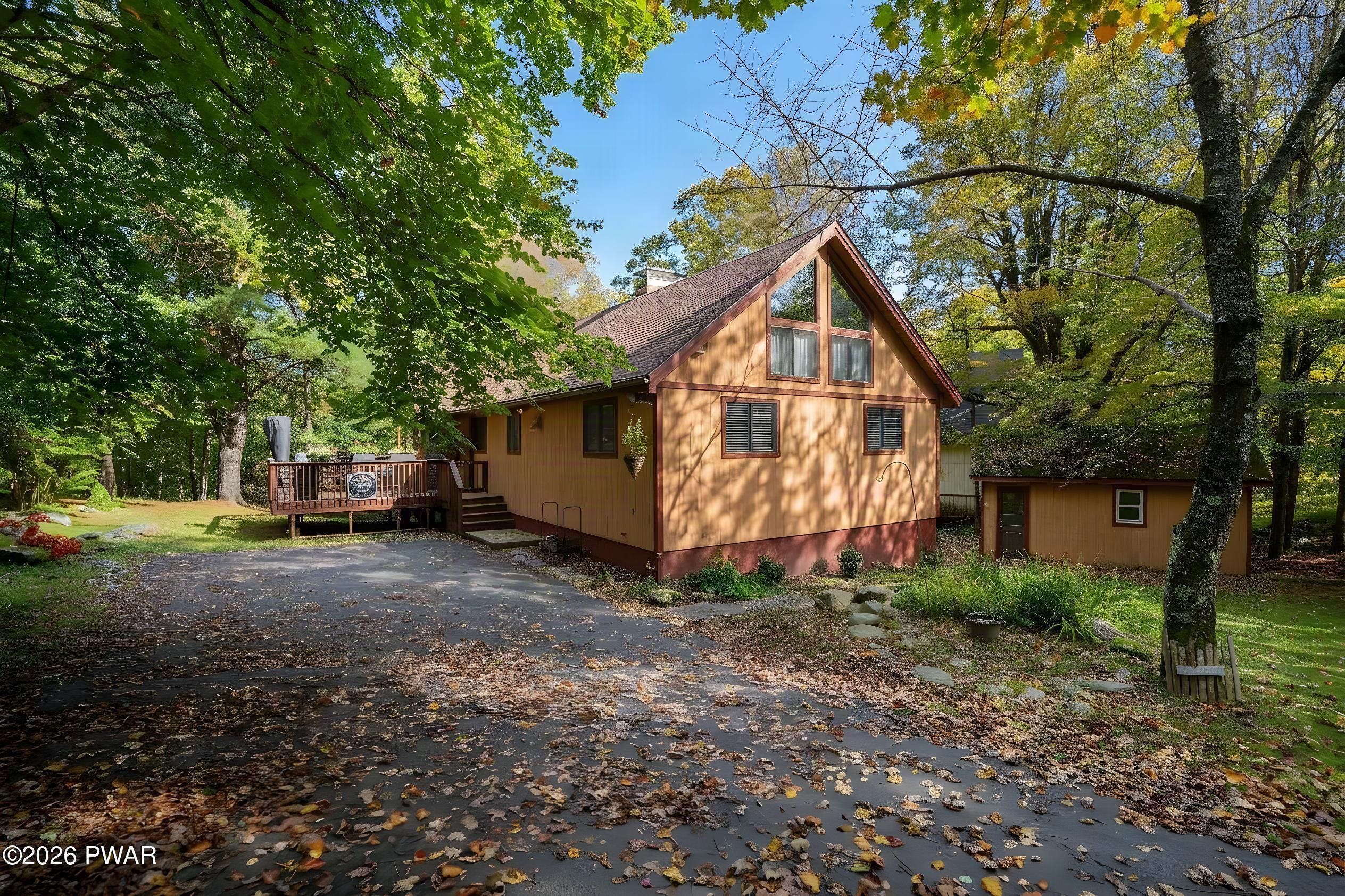 16 Highpoint Drive — photo