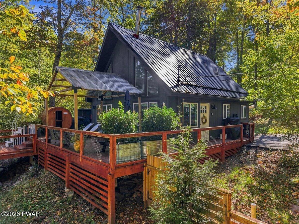 1113 Kensington Drive — photo