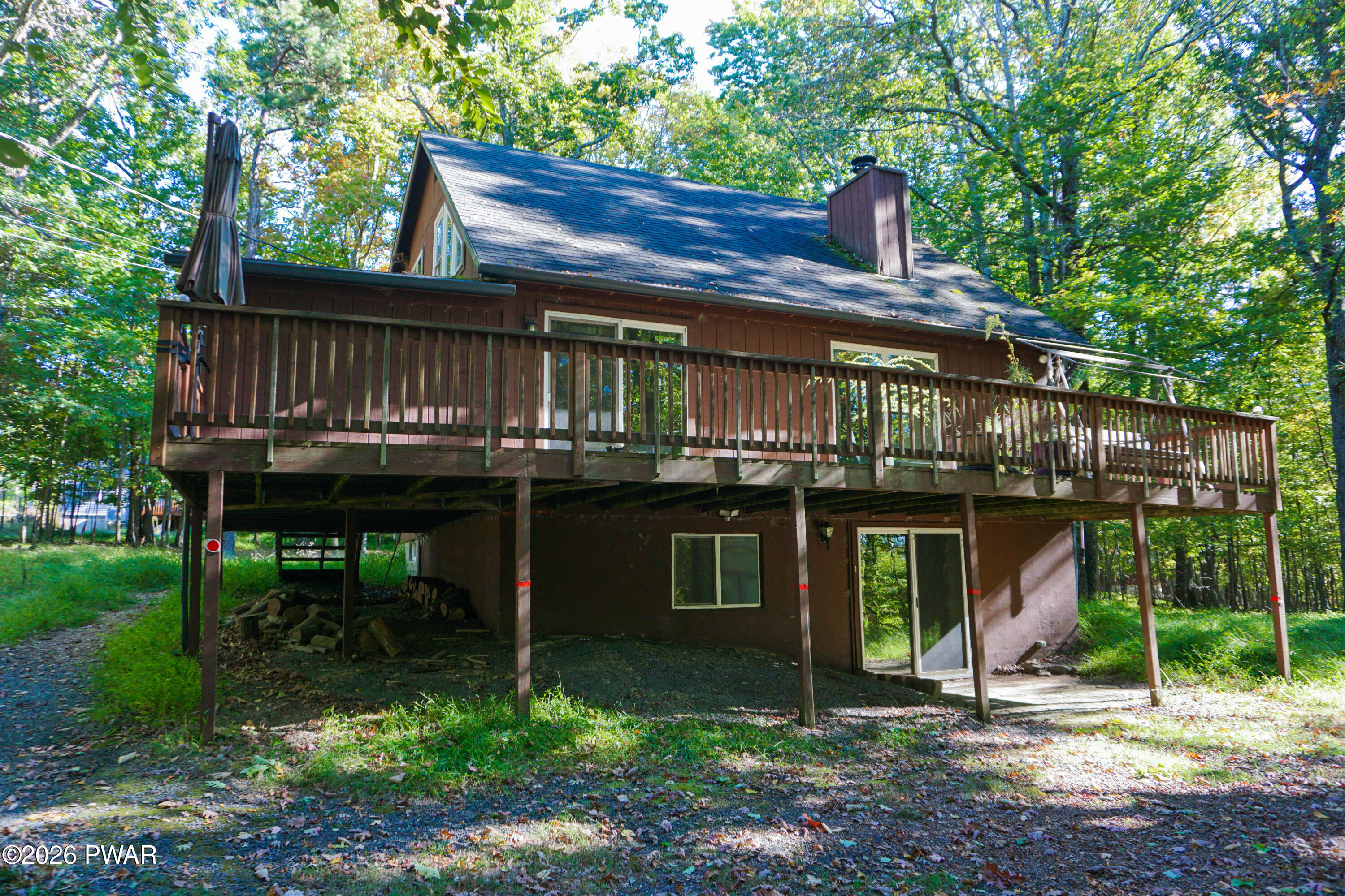 112 Golden Eagle Court — photo