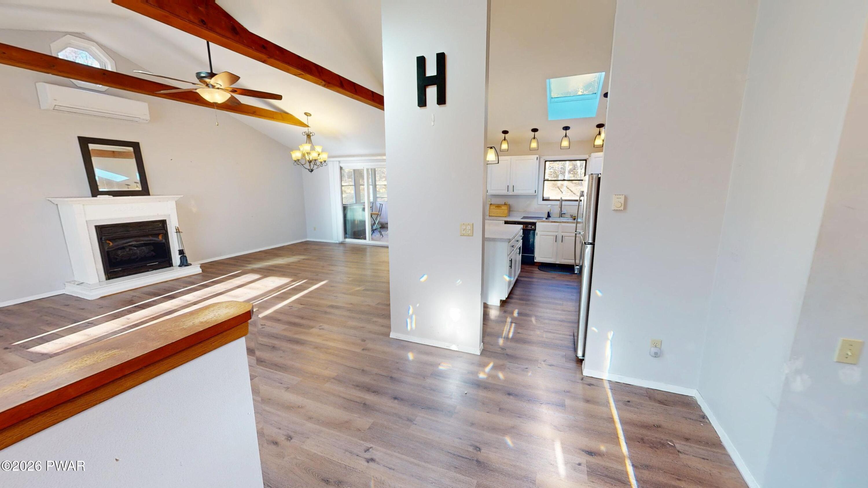 101 Morgan Court — photo