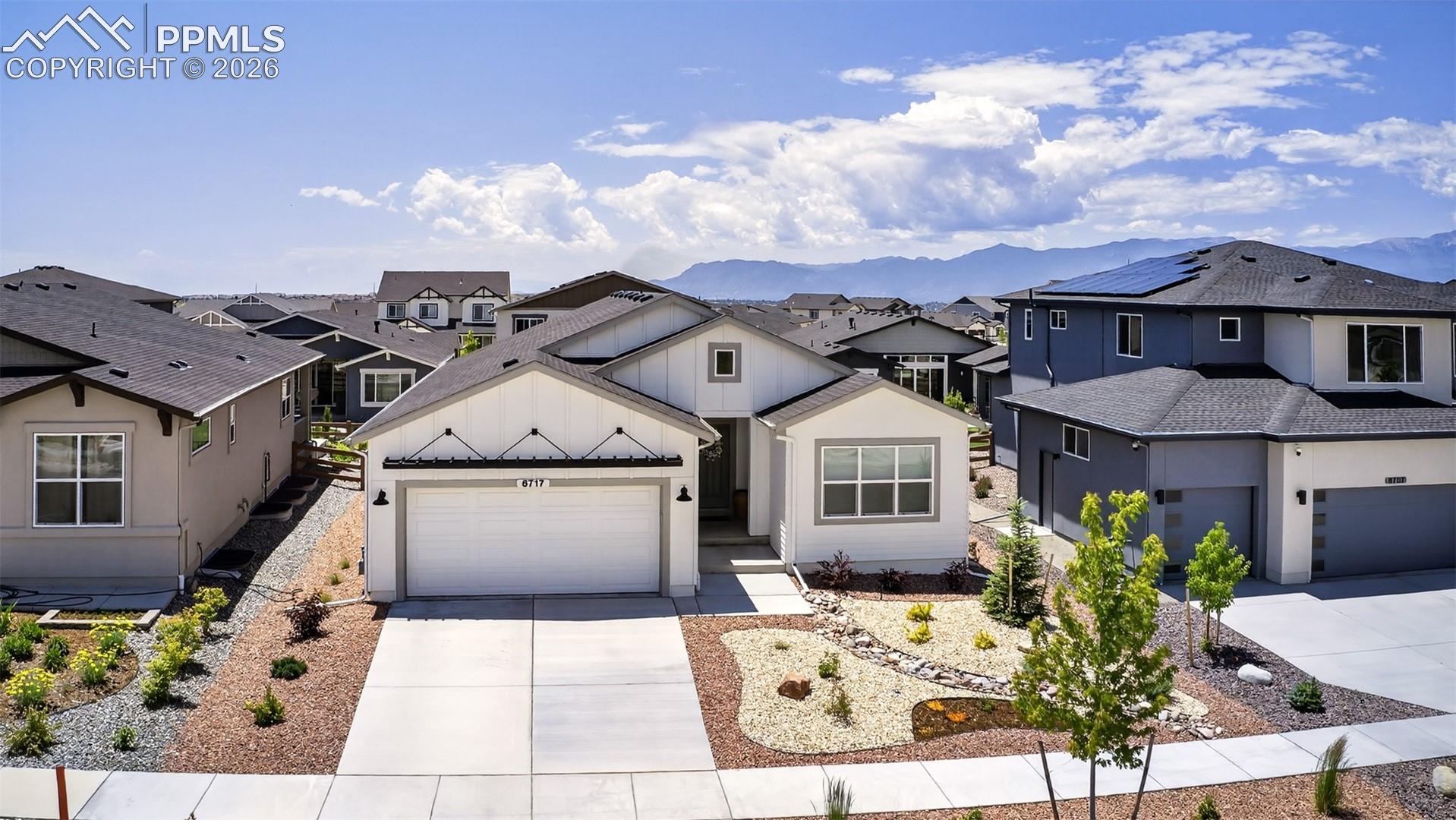 6717 Thimble Court — photo