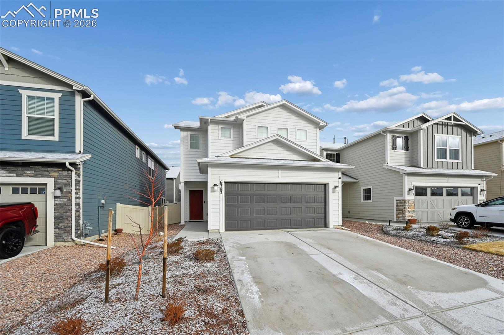 6382 Barr Point — photo