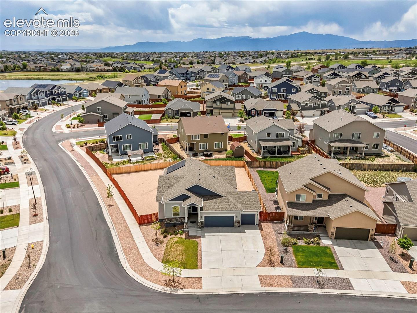 9423 Fairway Glen Drive — photo