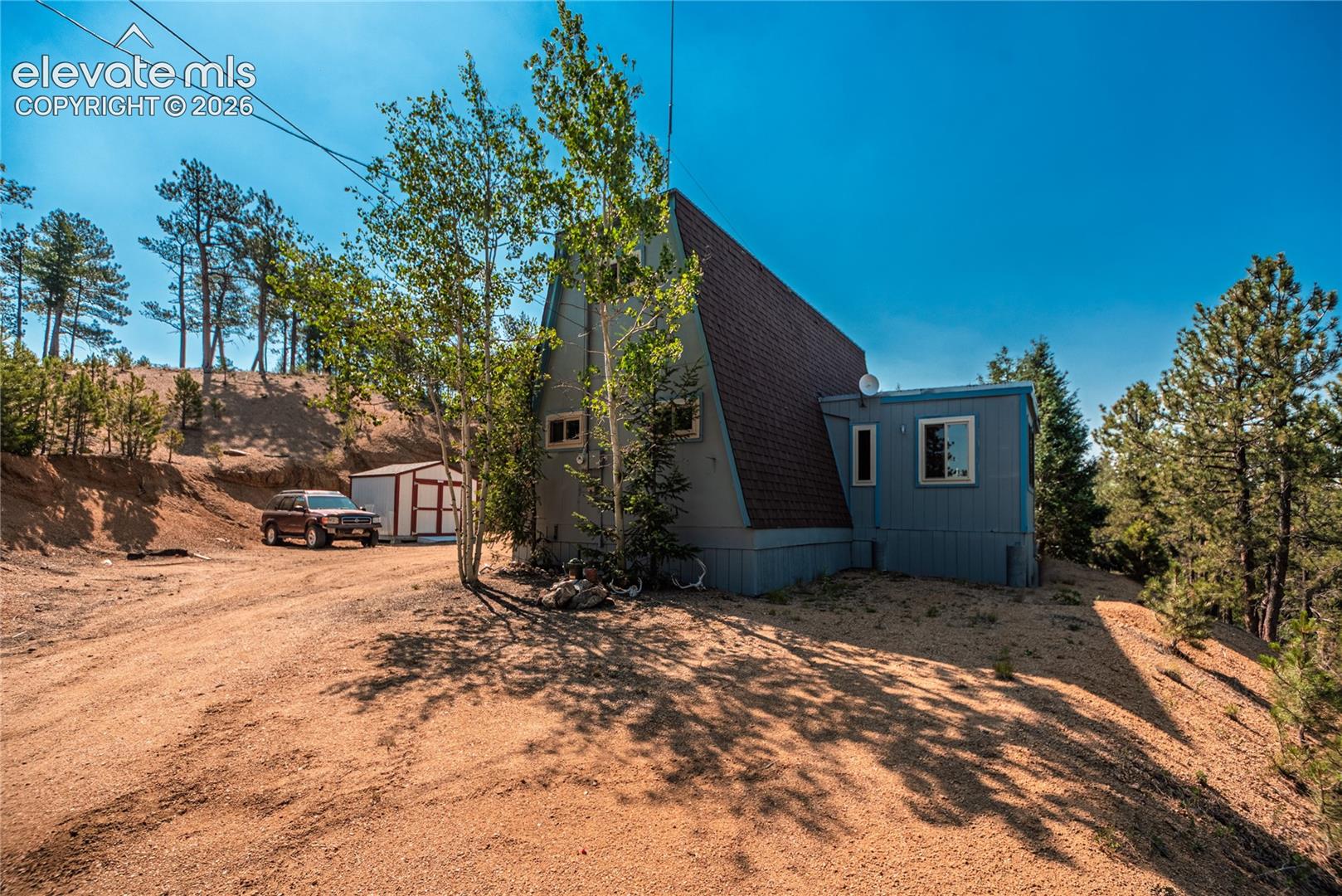 76 Pine Drive — photo