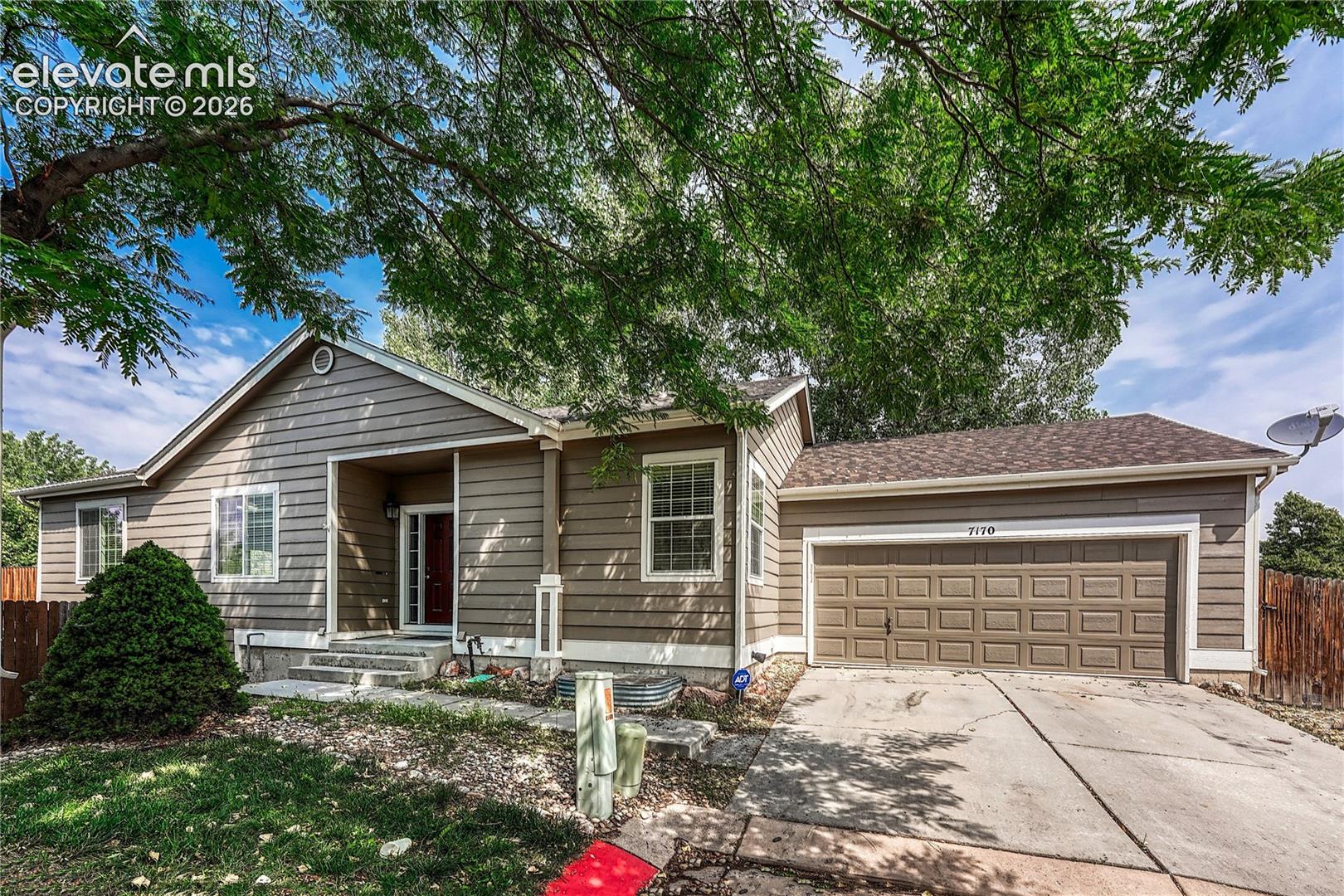 7170 Mount Higgins Heights — photo