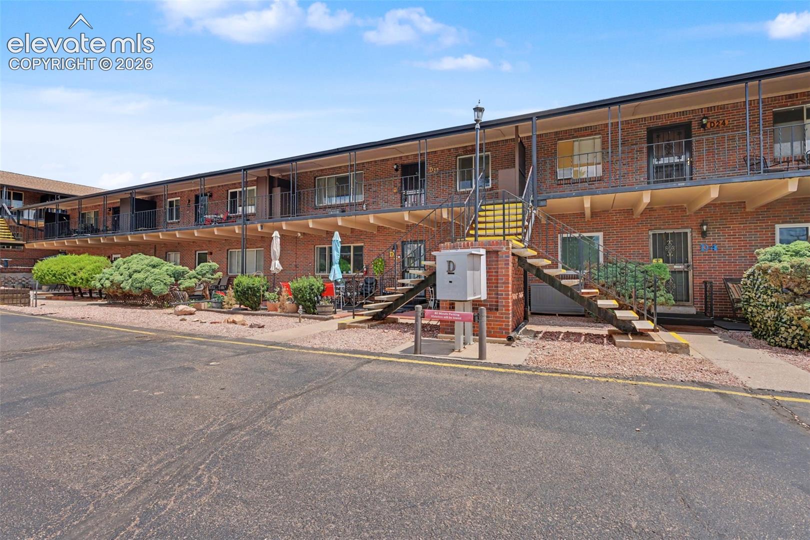 434 Valley Hi Circle D23 — photo
