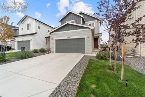 16462 Mountain Flax Drive — photo