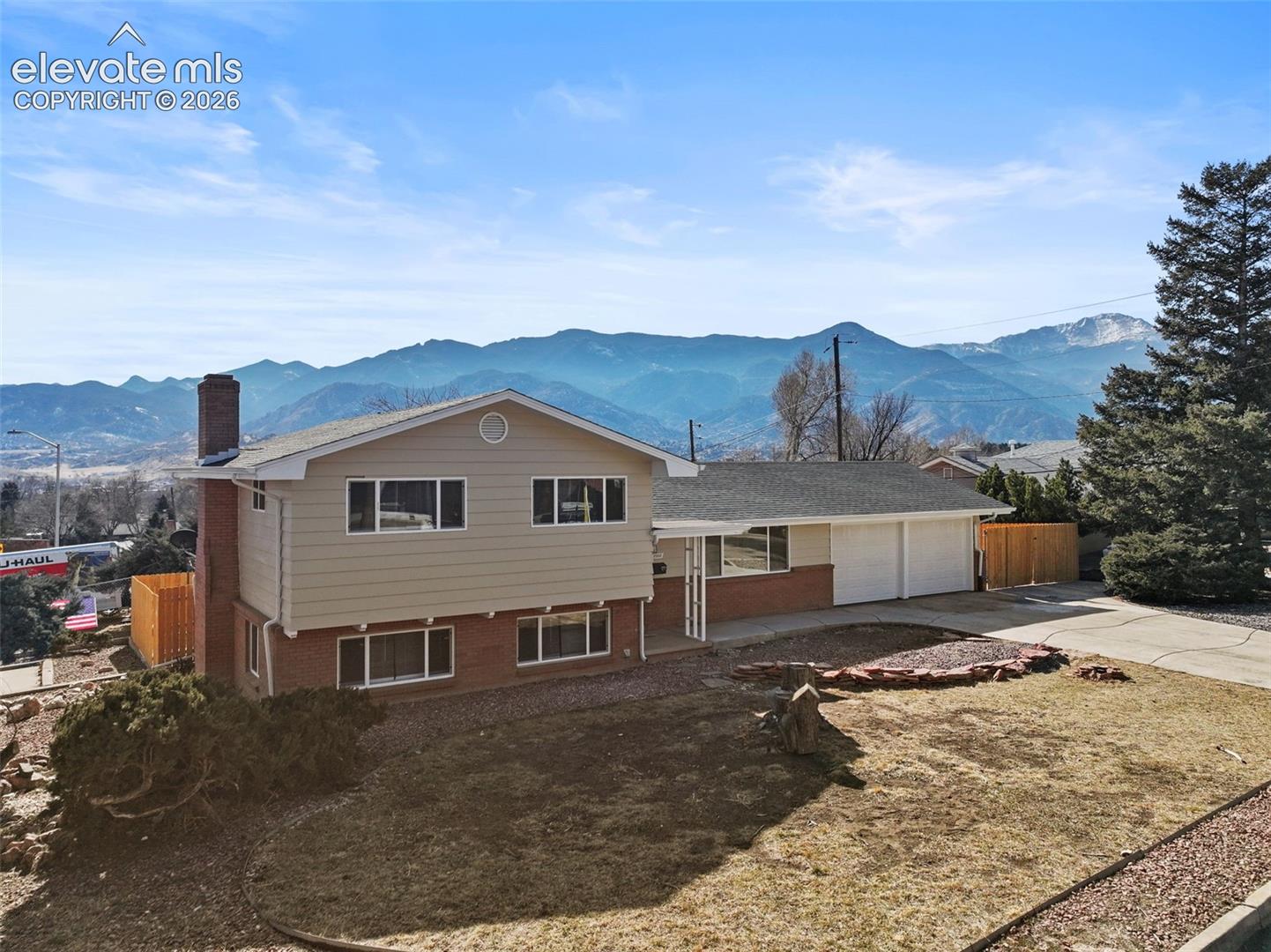 2905 Garden Hill Drive — photo