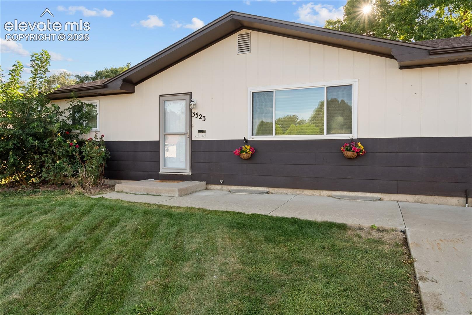 3523 White Pine Court — photo