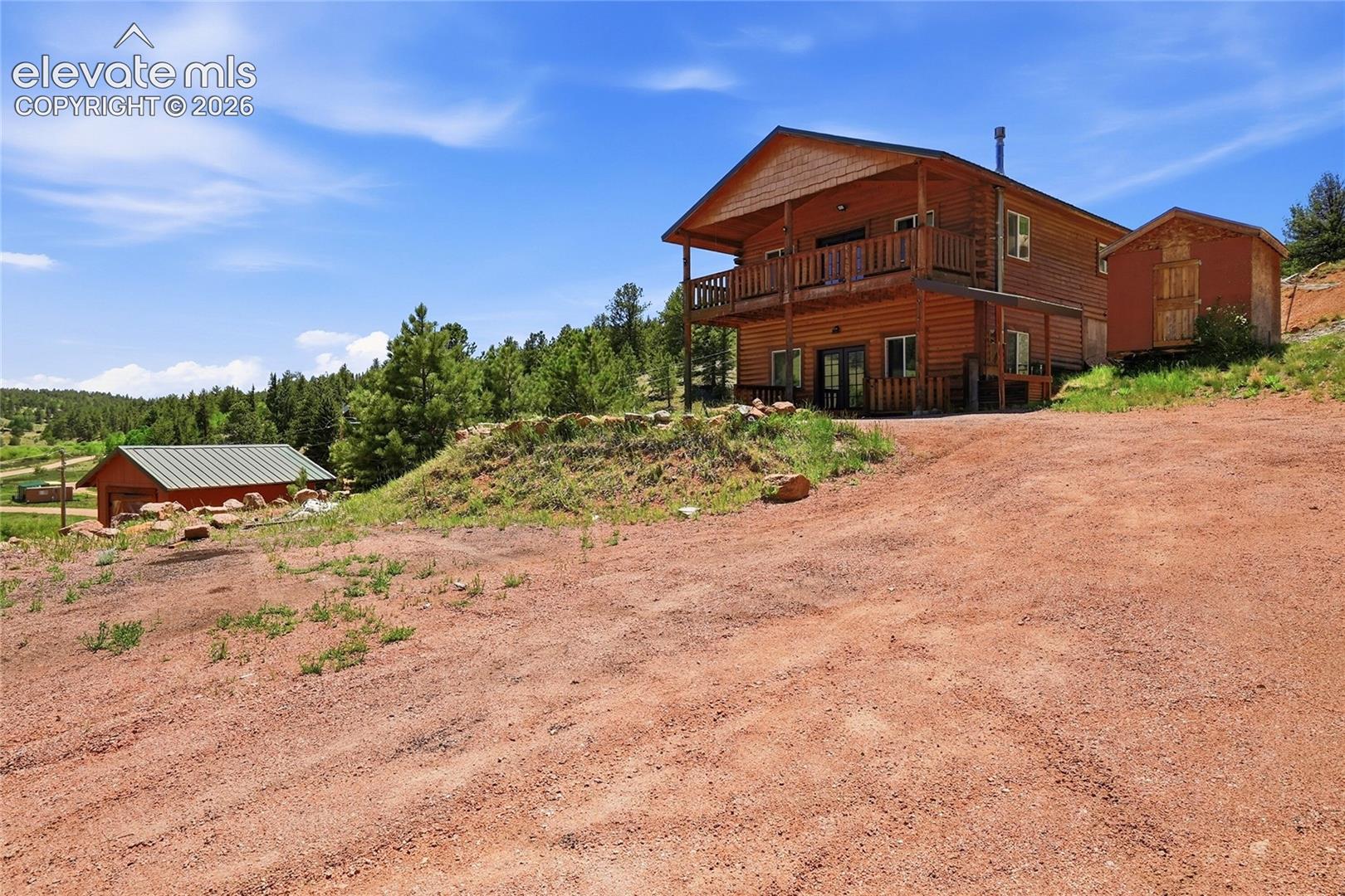 927 Stonehenge Drive — photo