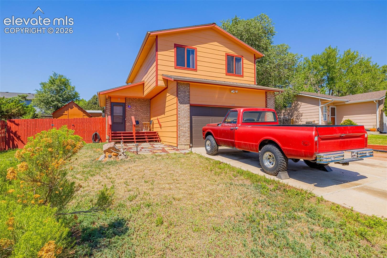 613 Wheat Field Road — photo
