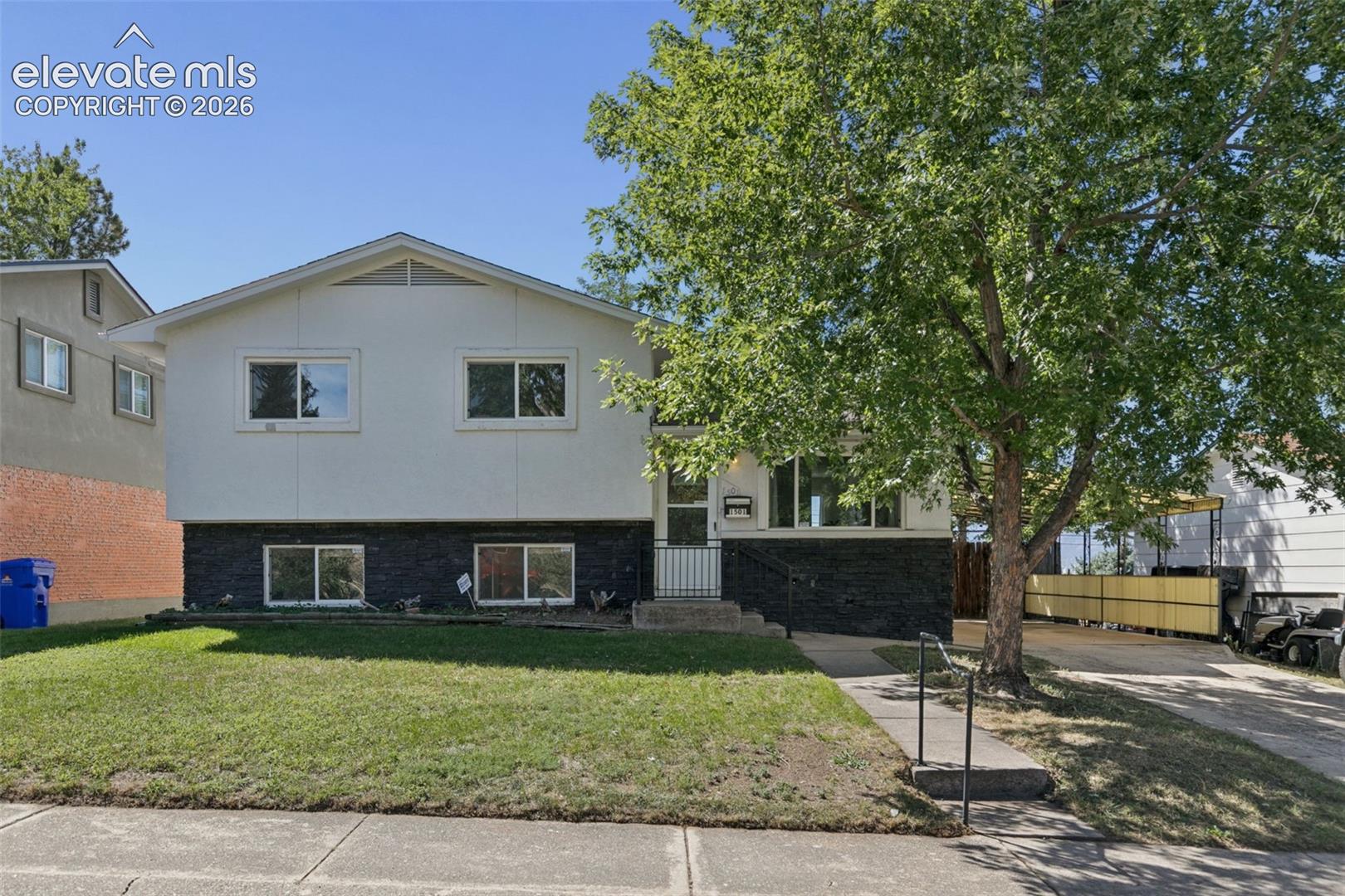 1501 Newcastle Street — photo