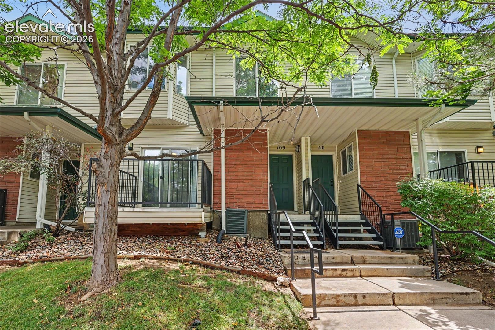 2141 Legacy Ridge View 109 — photo
