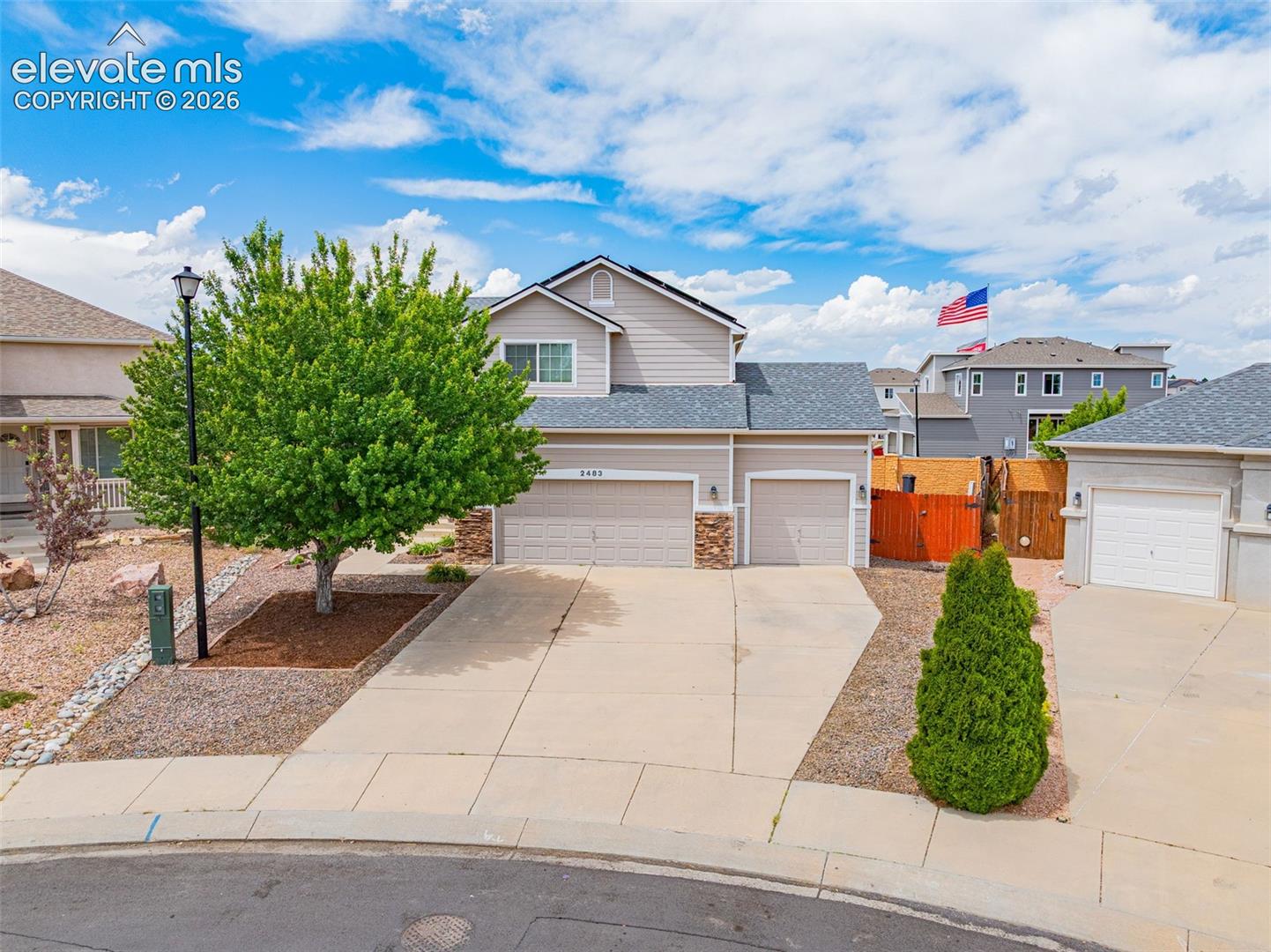 2483 Majestic Plains Court — photo
