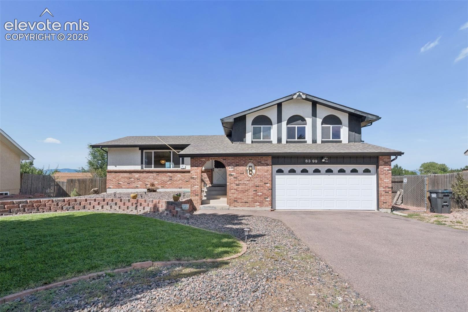 6399 Pawnee Circle — photo
