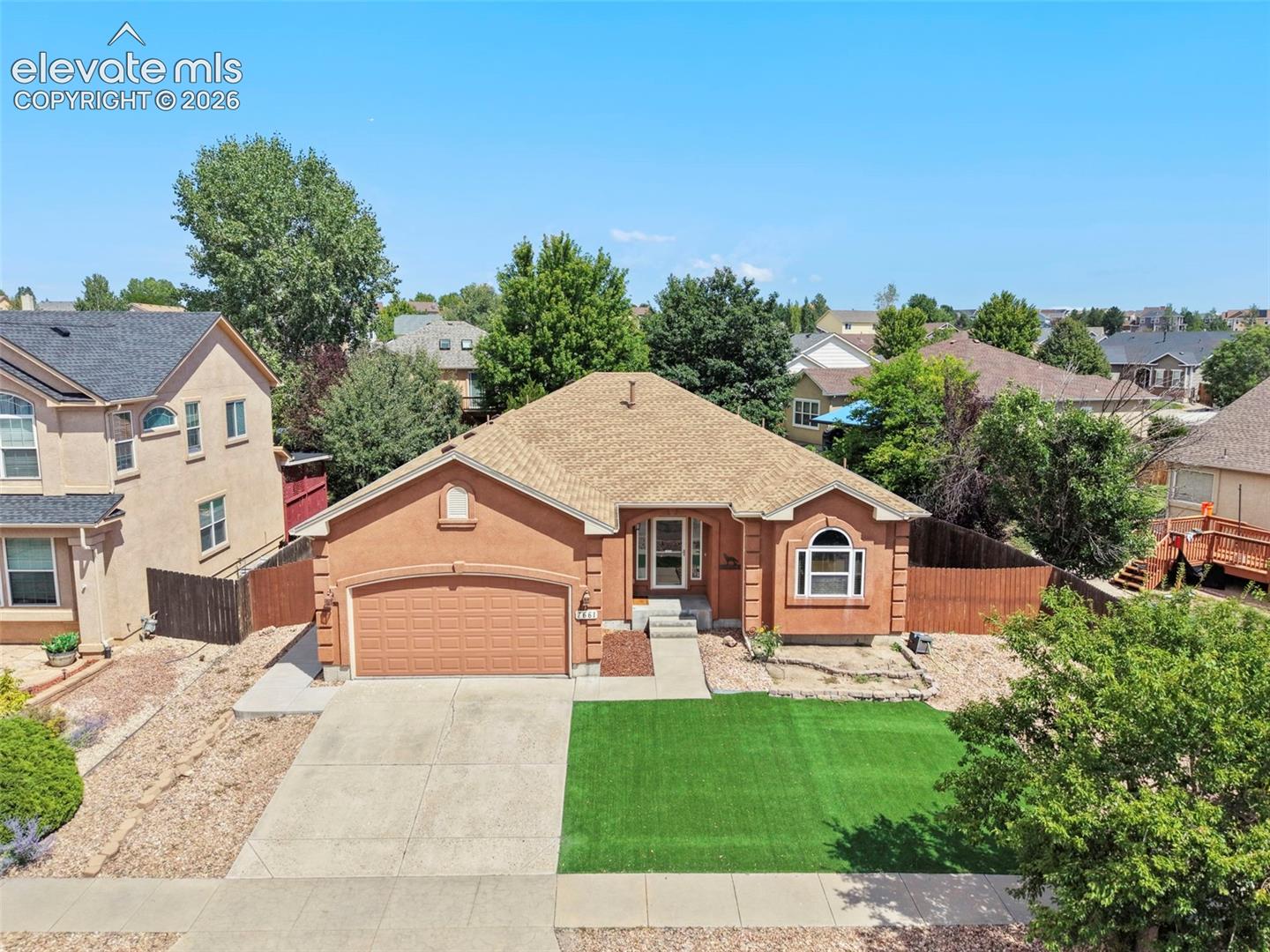 7661 Amberly Drive — photo