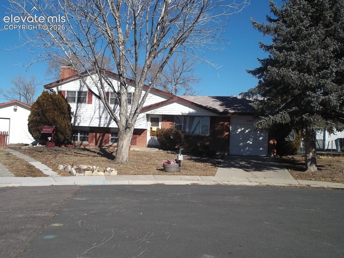 1104 Yosemite Drive — photo