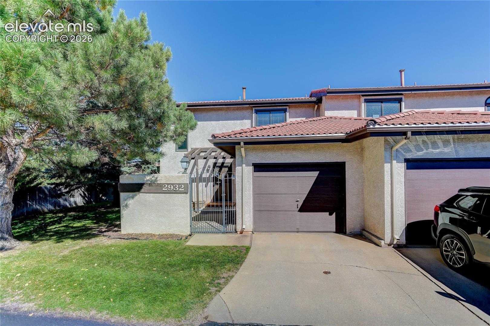 2932 Camino Cielo Court — photo