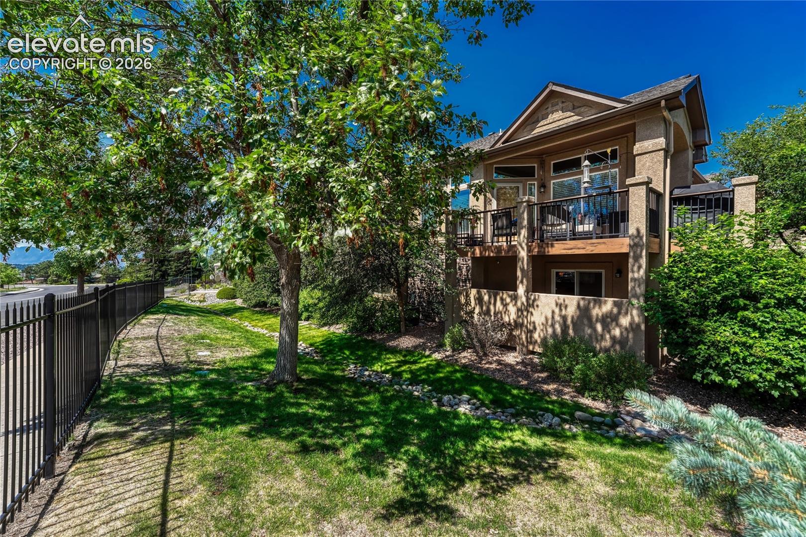 8443 Grand Carriage Grove — photo