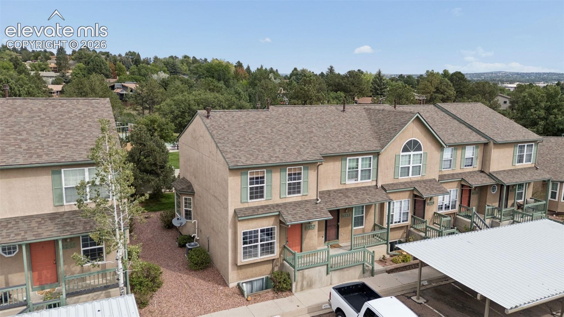 6237 Colony Circle — photo