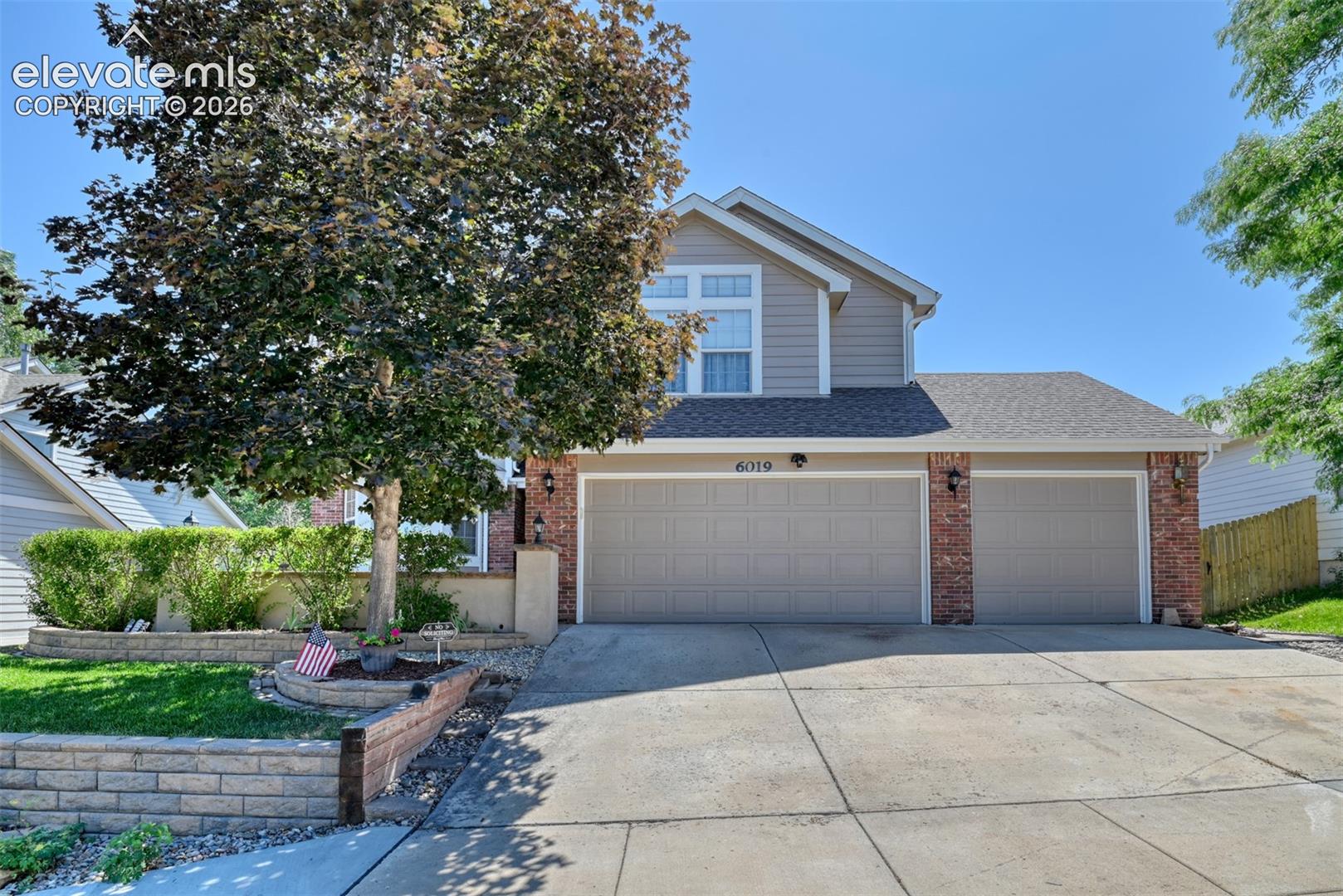 6019 Mapleton Drive — photo