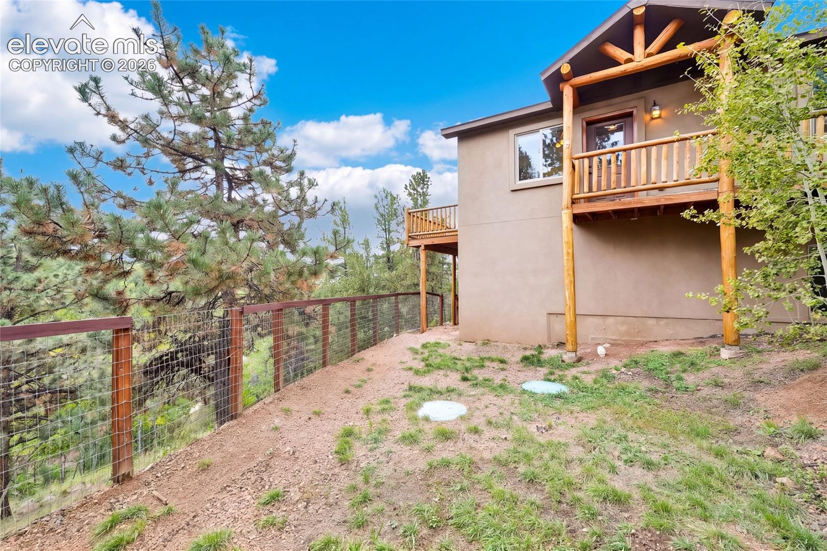 1920 Pikes Peak Drive — photo