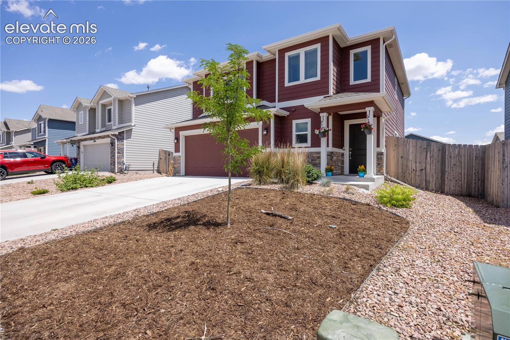 10993 Avena Road — photo