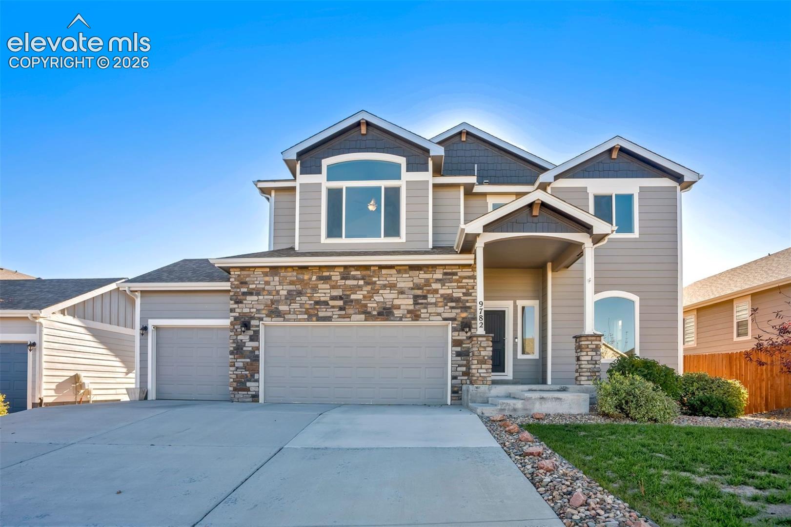 9782 Fairway Glen Drive — photo