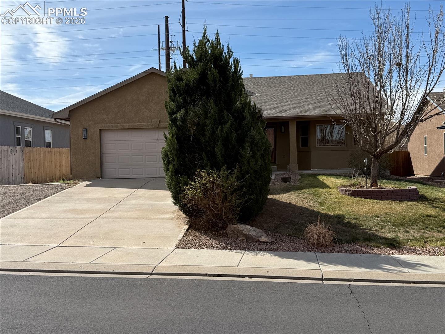 2308 Crestwood Lane — photo