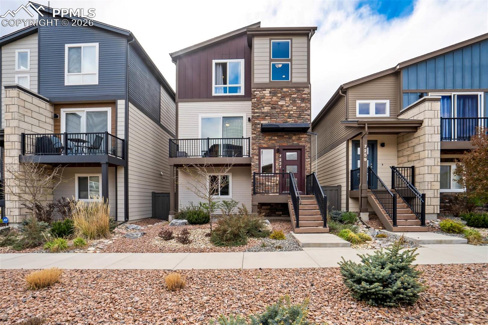 7237 Treebrook Lane — photo