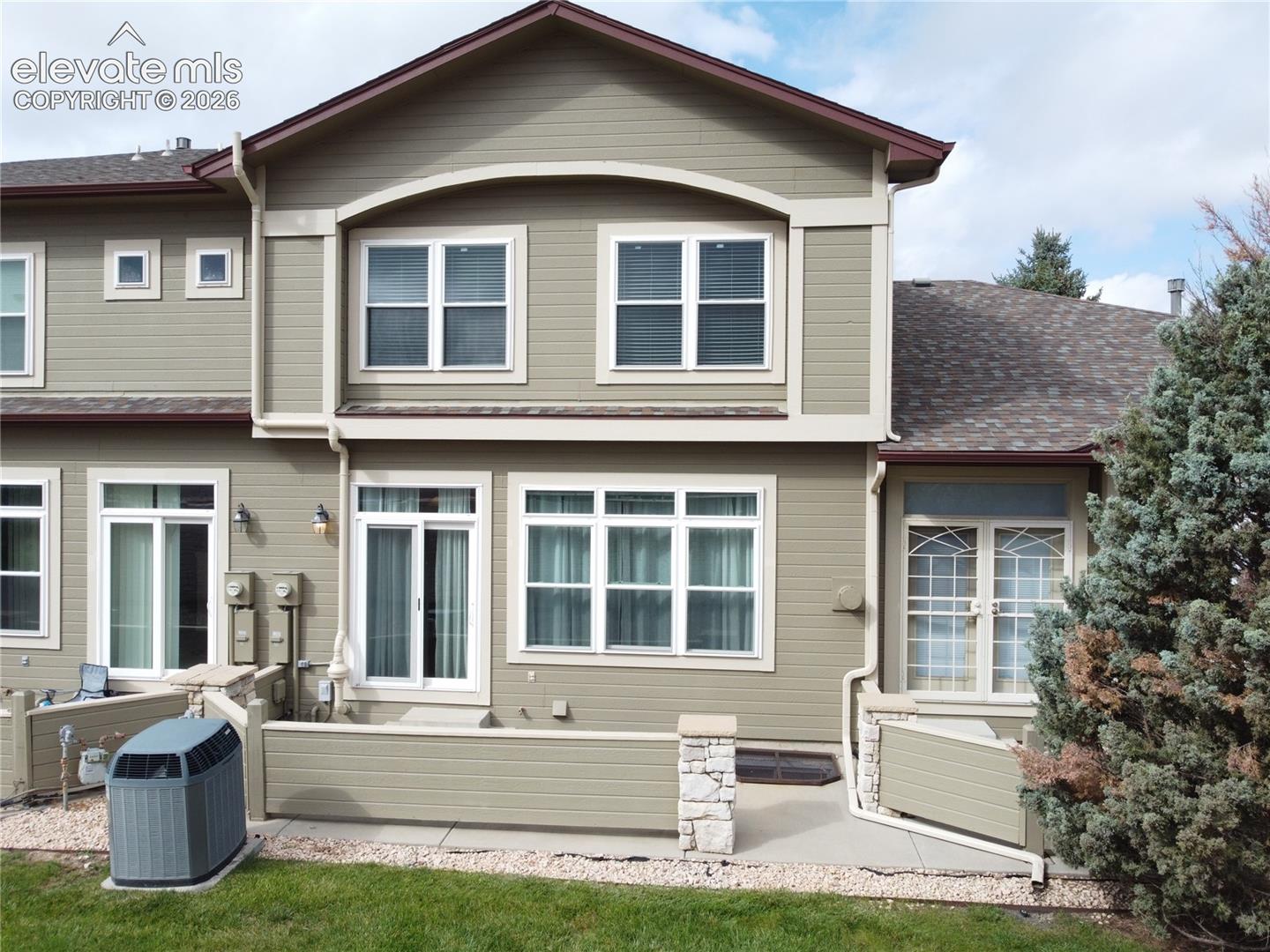 6647 Range Overlook Heights — photo