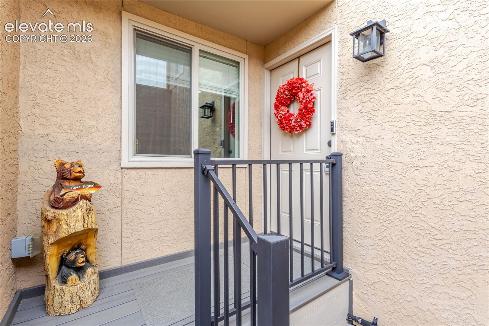 372 Mission Hill Way — photo