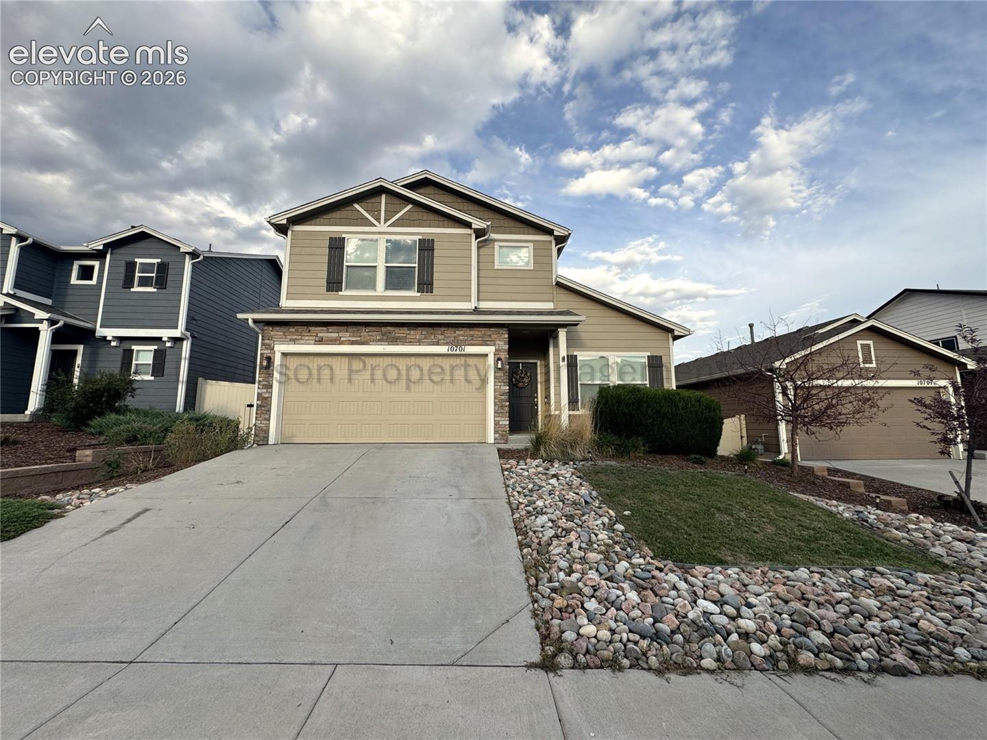 10701 Traders Parkway — photo