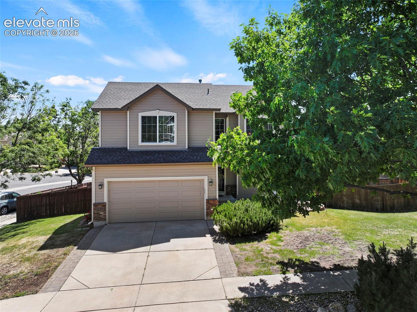 3330 Flying Horse Road — photo