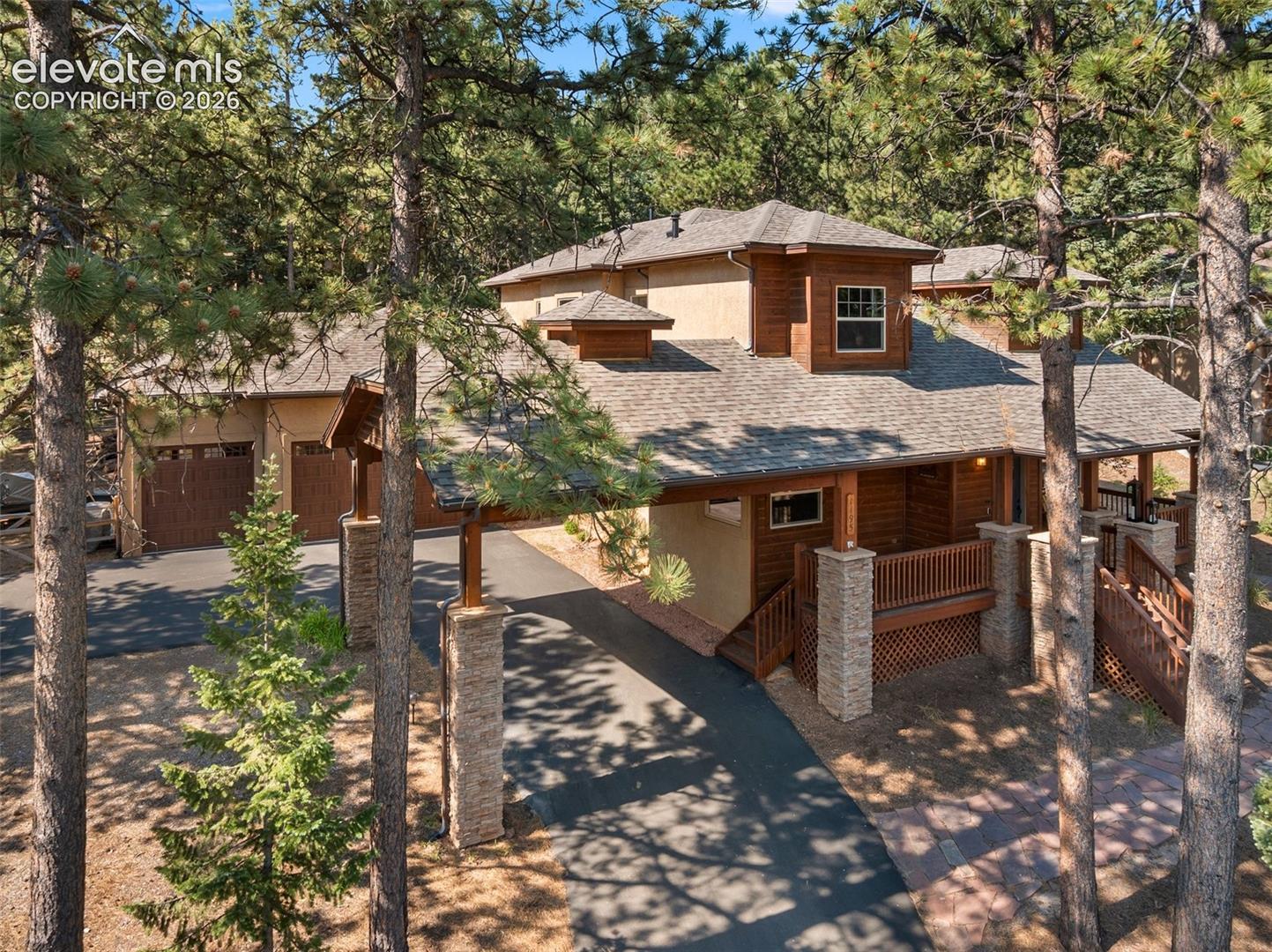 1195 Karen Lane — photo