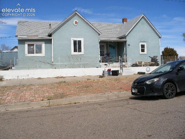 831 Currie Street — photo