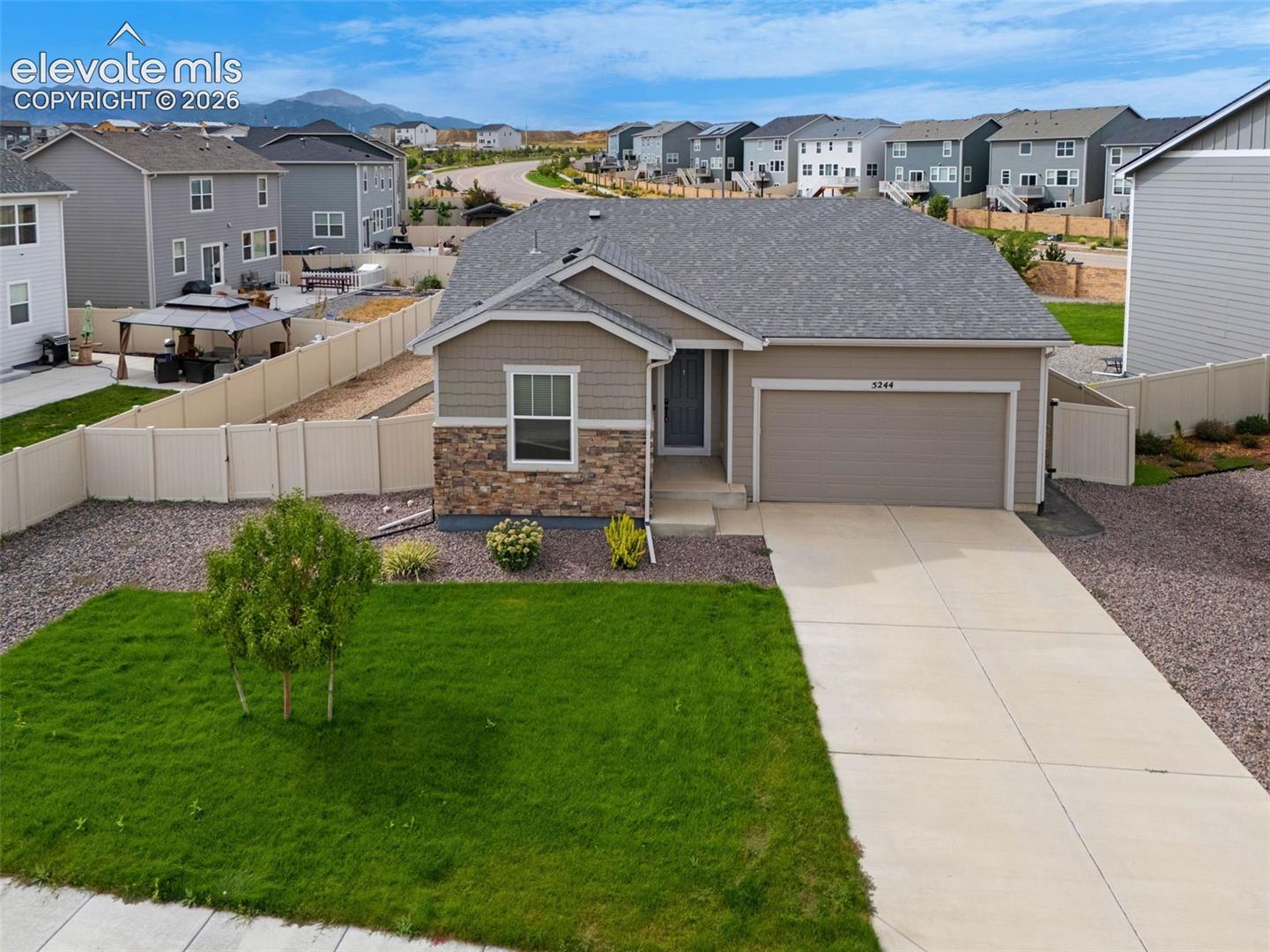 5244 Big Johnson Drive — photo