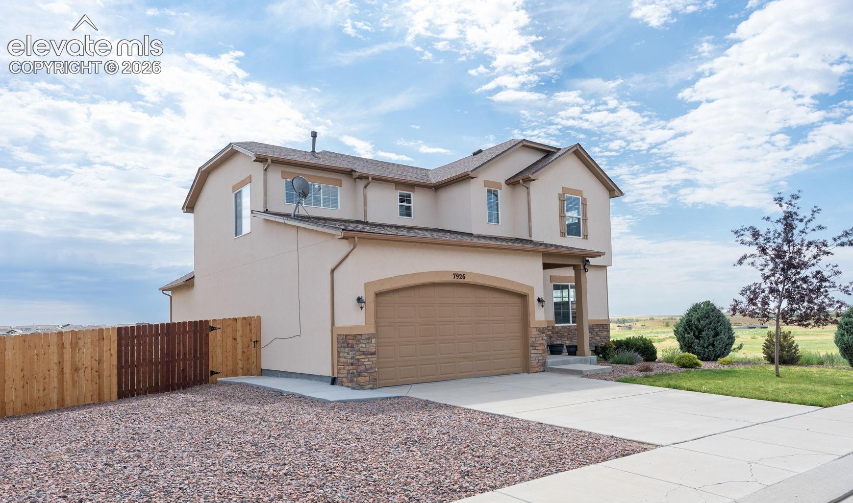 7926 Dutch Loop — photo