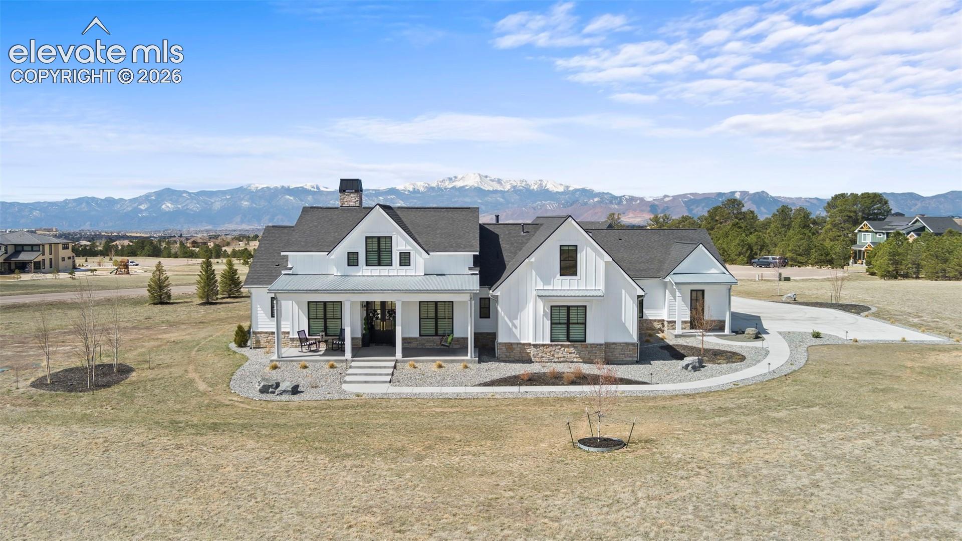 7598 Culloden Court — photo