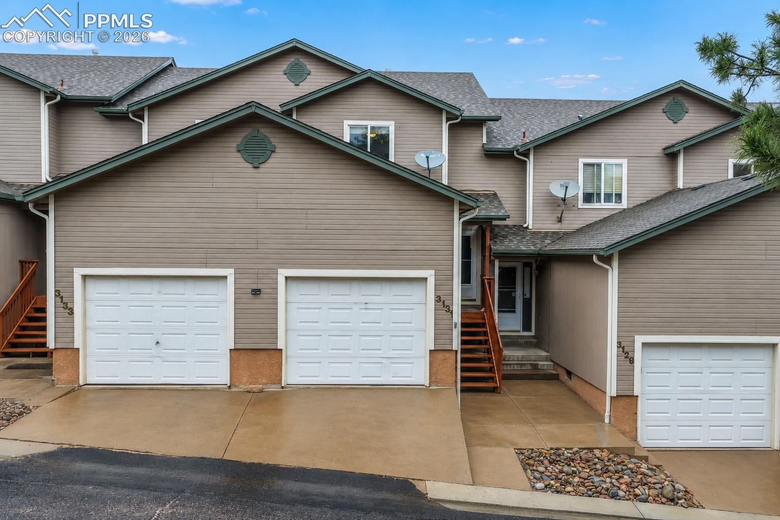 3131 Hearthridge Circle — photo