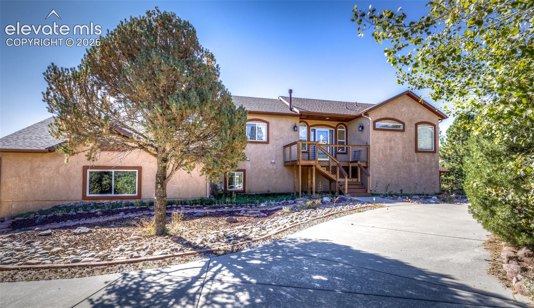 15631 Cala Rojo Drive — photo