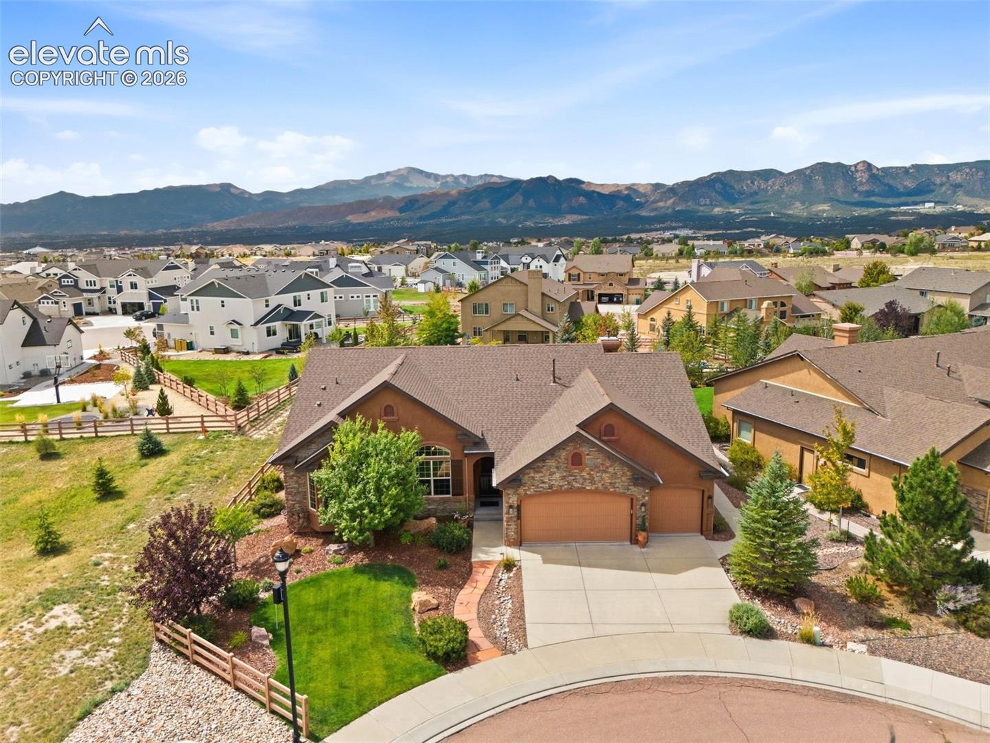 2477 Fieldbrook Court — photo