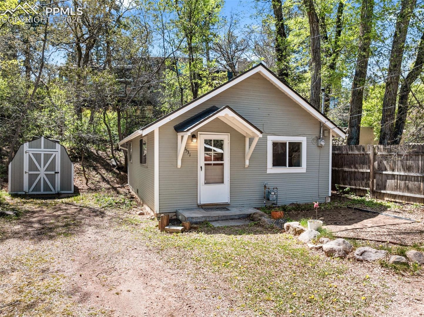 1531 W Cheyenne Road — photo