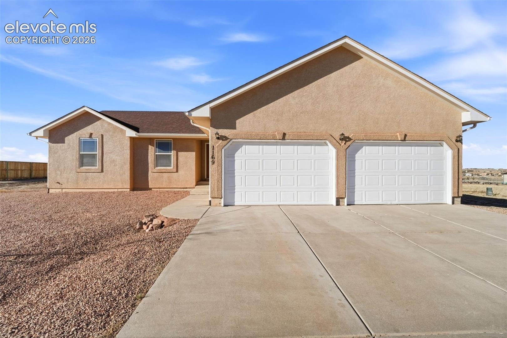 1169 E Canary Drive — photo