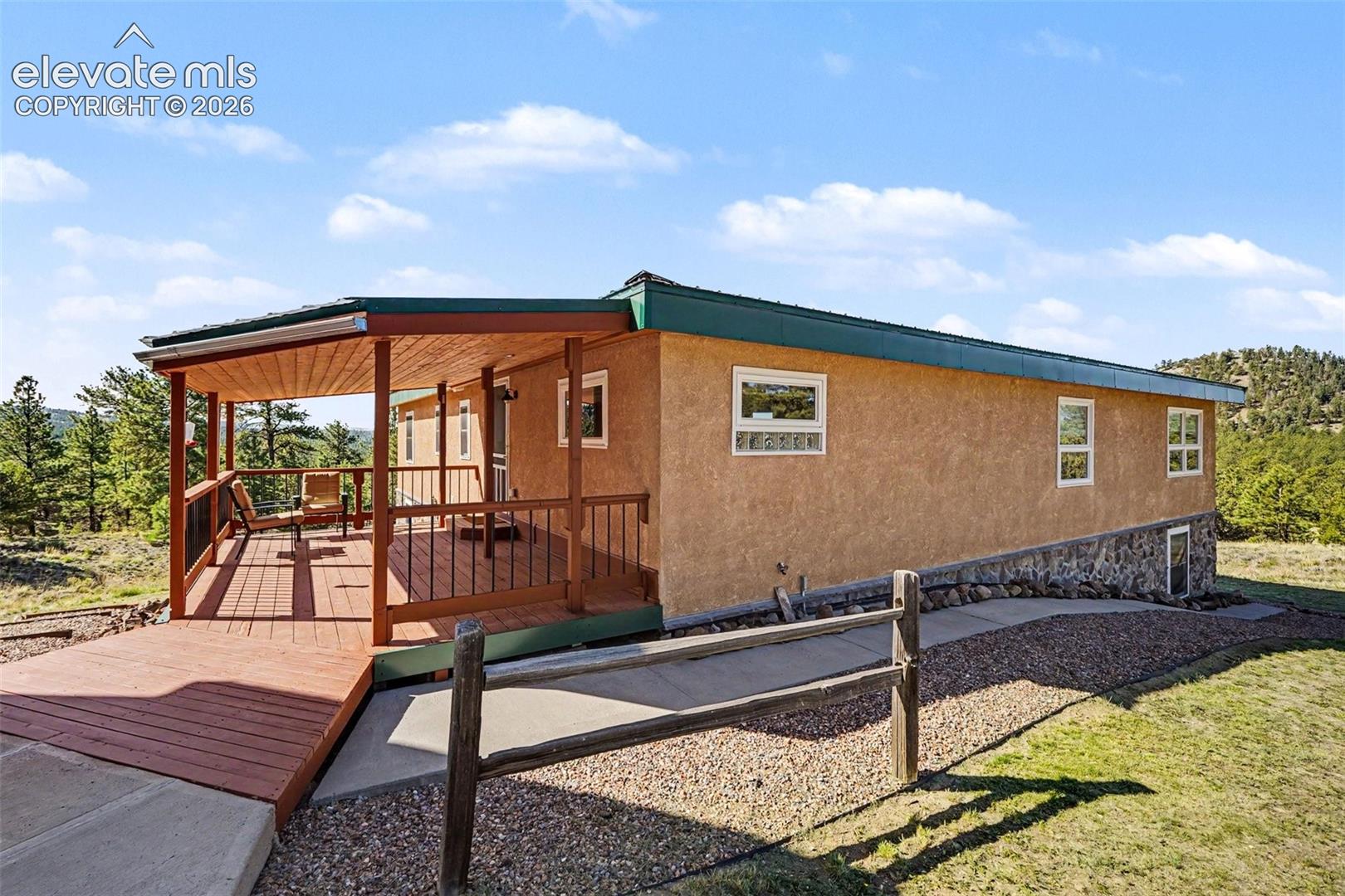 610 Matterhorn Circle — photo