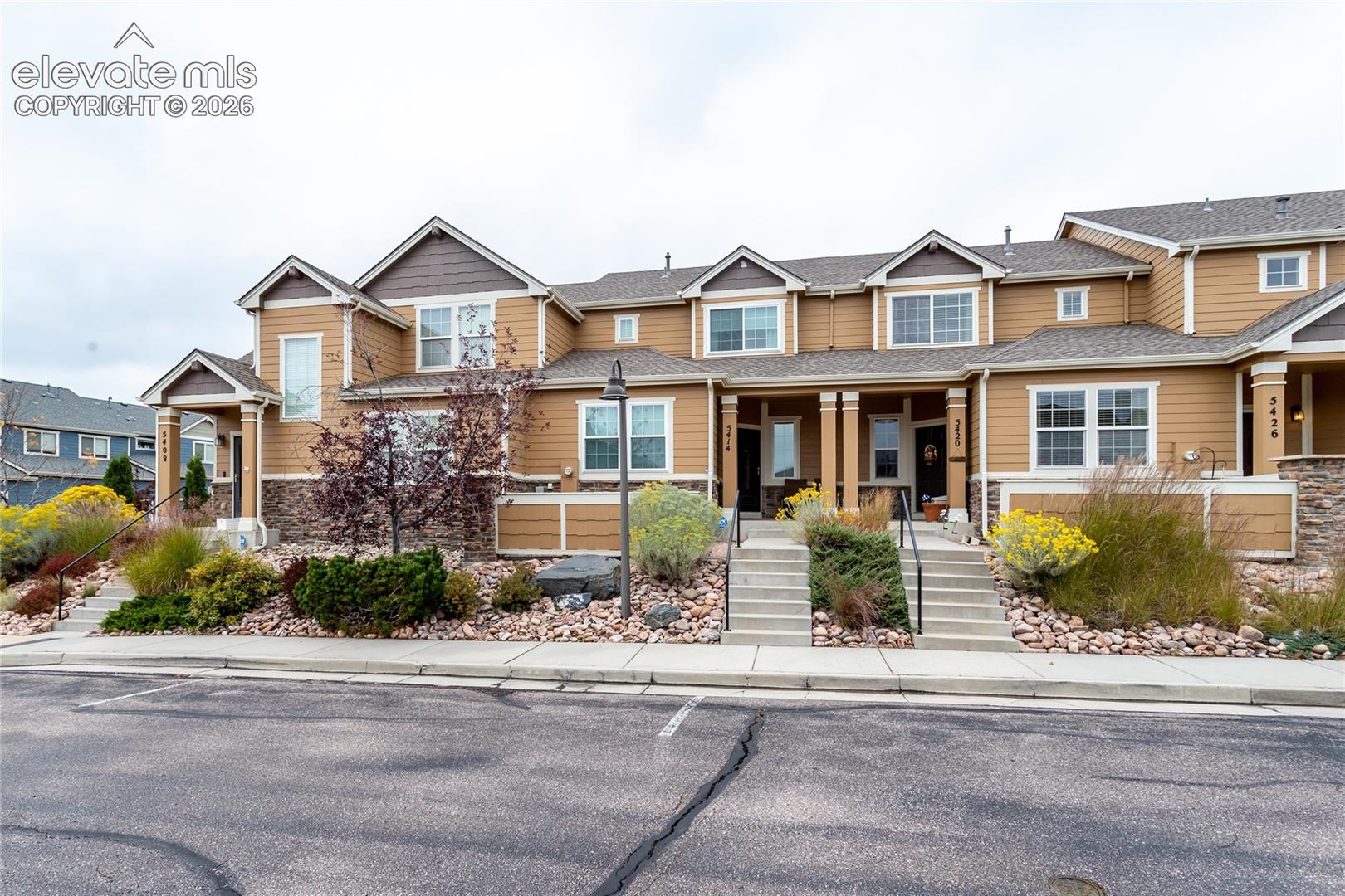 5414 Cushing Grove — photo