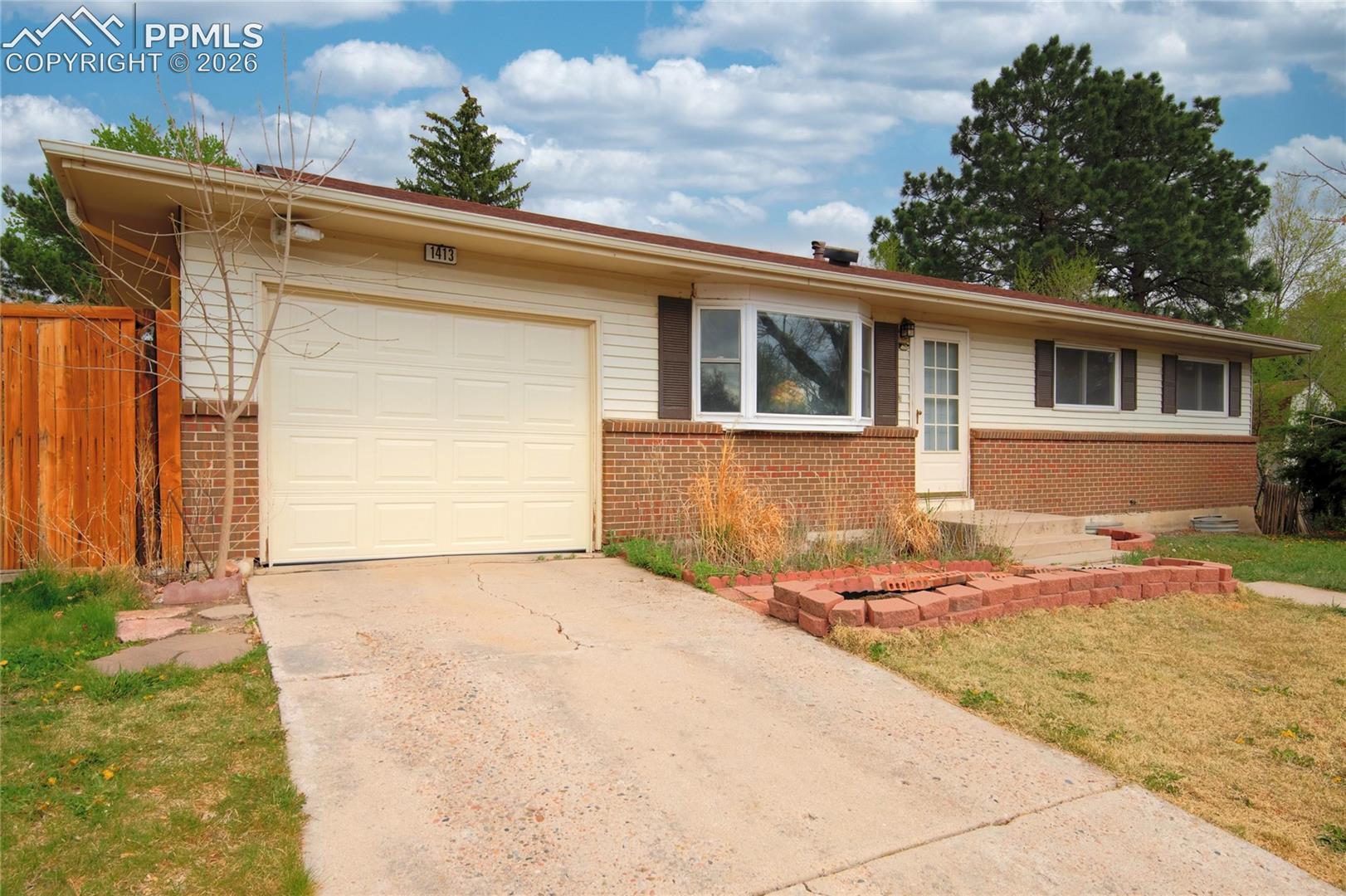 1413 Mears Drive — photo