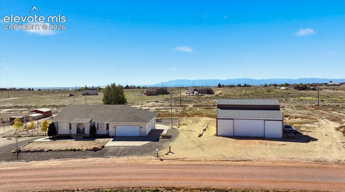 676 E Heron Drive — photo