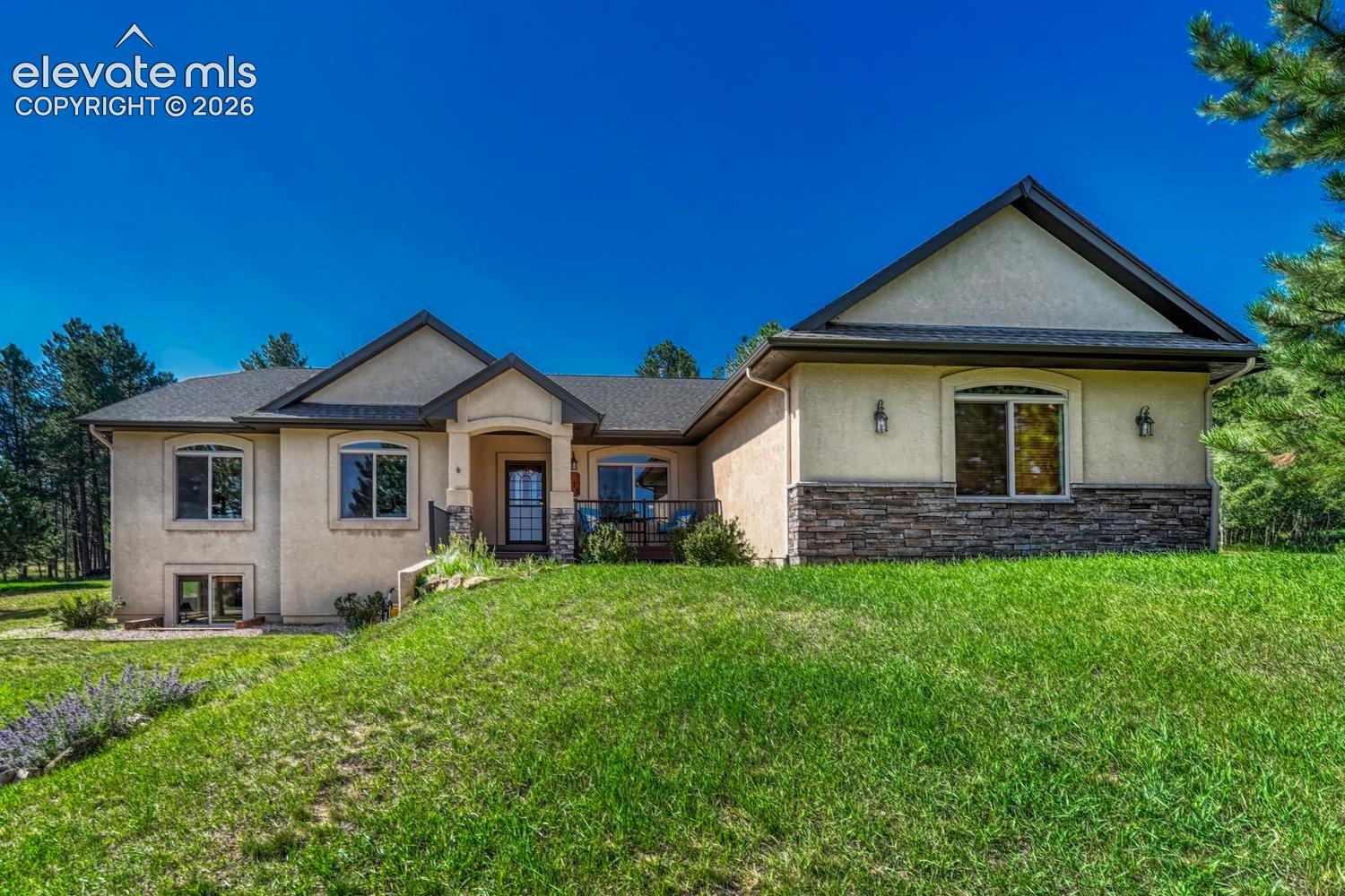 115 Hawkridge Drive — photo